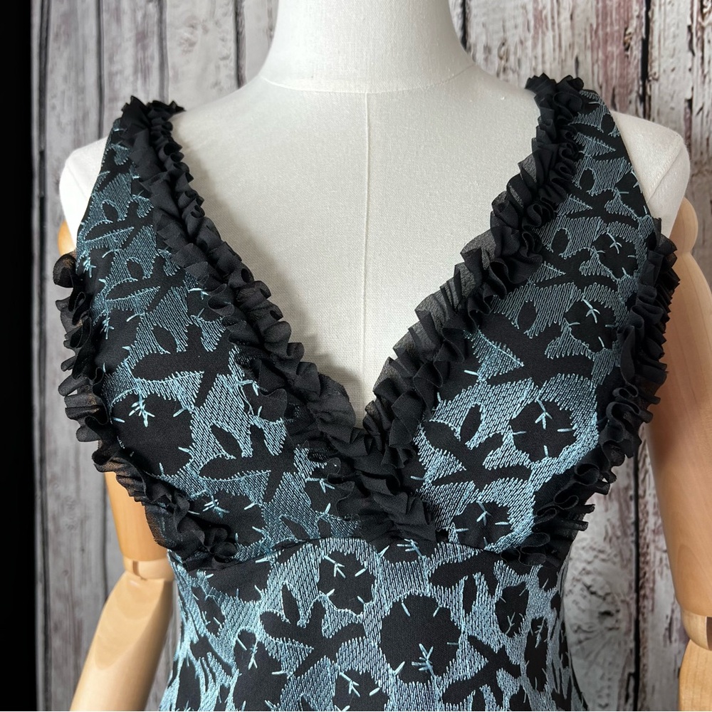 Nicole Miller New York Floral Embroidered Fitted Ruffled Cocktail Evening Dress